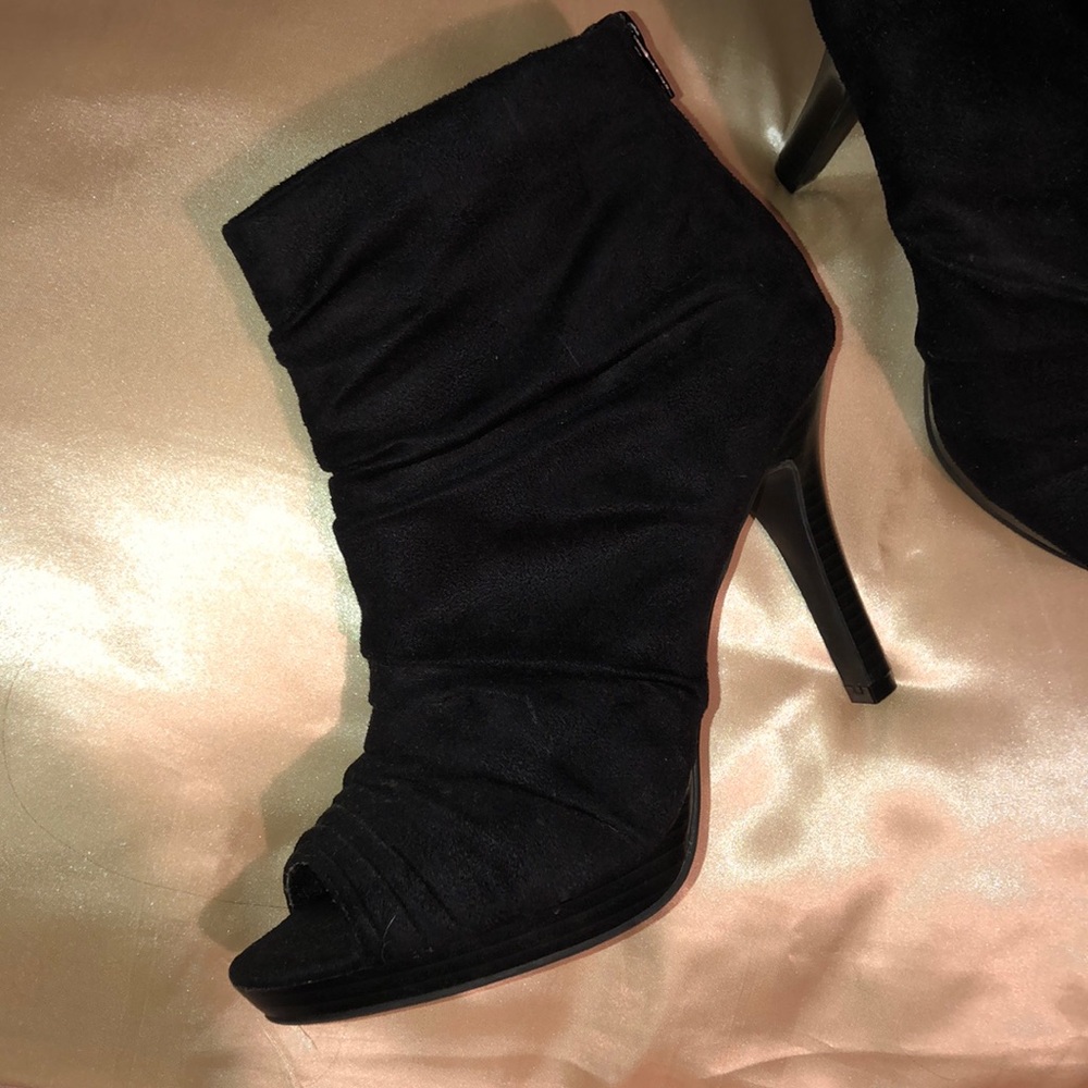 Suede high heel boot